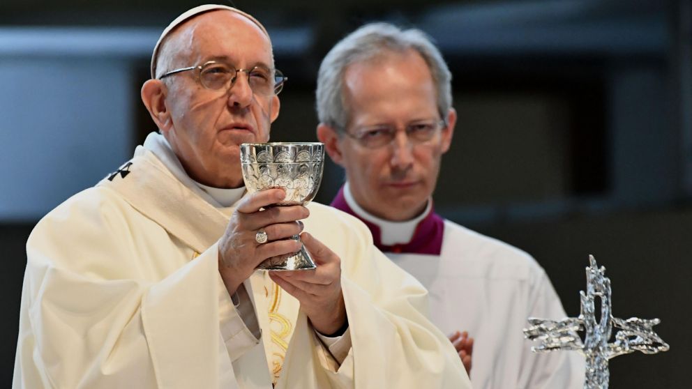 El Pontifice pidió a los ecuatorianos que estén unidos.