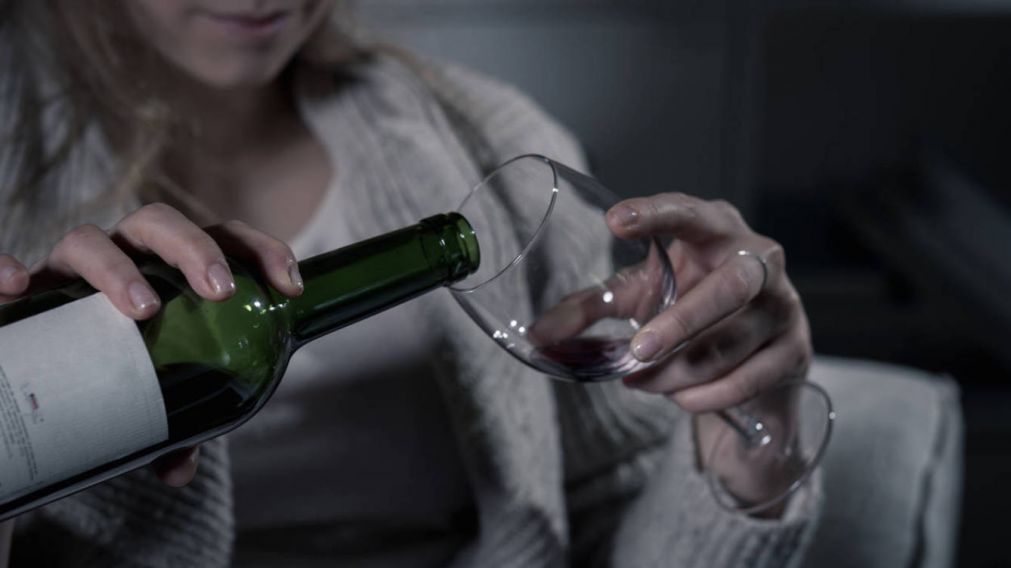 El vino no sería tan bueno para el corazón como se pensaba
