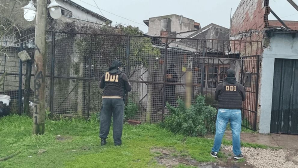 Detenido tras robar un auto.