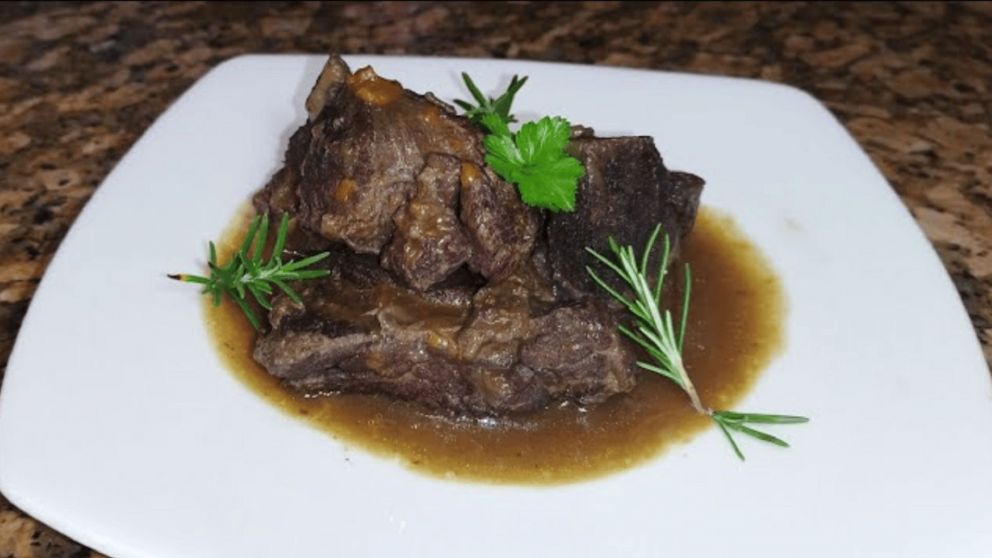 Un corte jugoso y versátil que combina sabor, ternura y una excelente relación precio-calidad, ideal para tus comidas calientes.