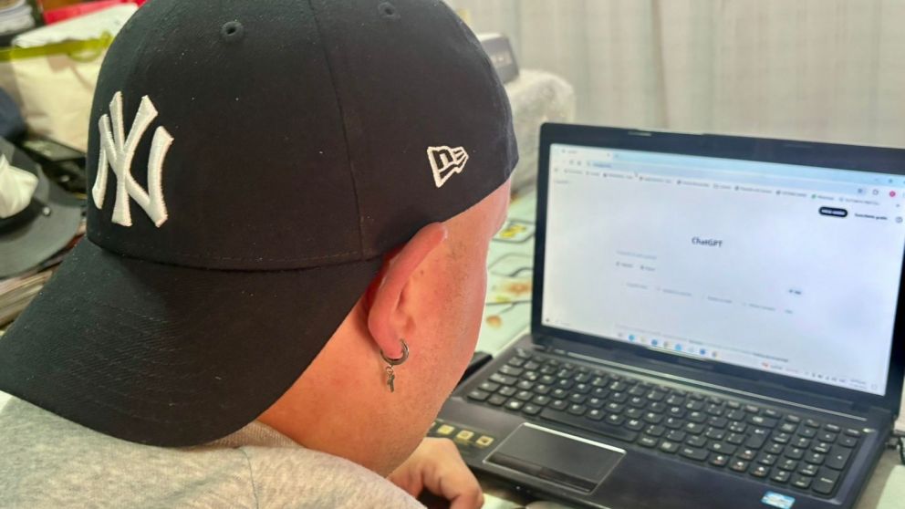 �Sab�as que tus conversaciones con cualquier chatbot pueden ser vistas por cualquiera?