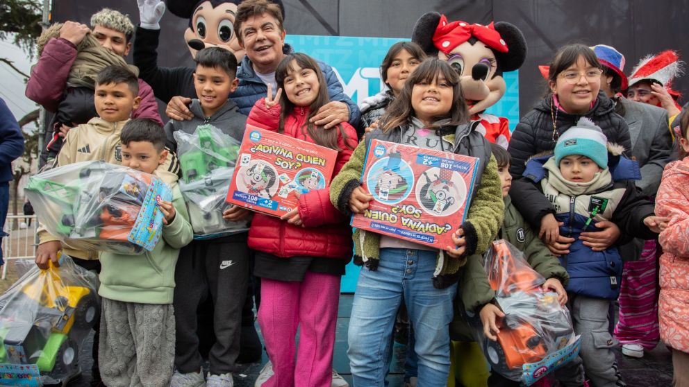 Fernando Espinoza: �Como todos los a�os, m�s de 100 mil ni�as y ni�os reciben juguetes en La Matanza�