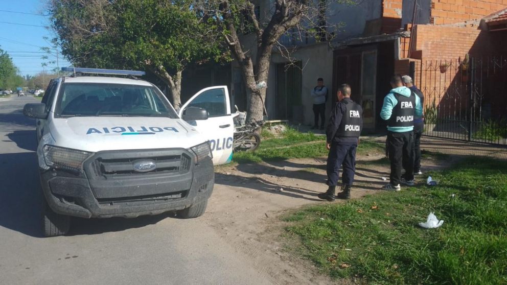 Los investigadores policiales llevaron adelante una serie de diligencias para localizar a los sospechosos.
