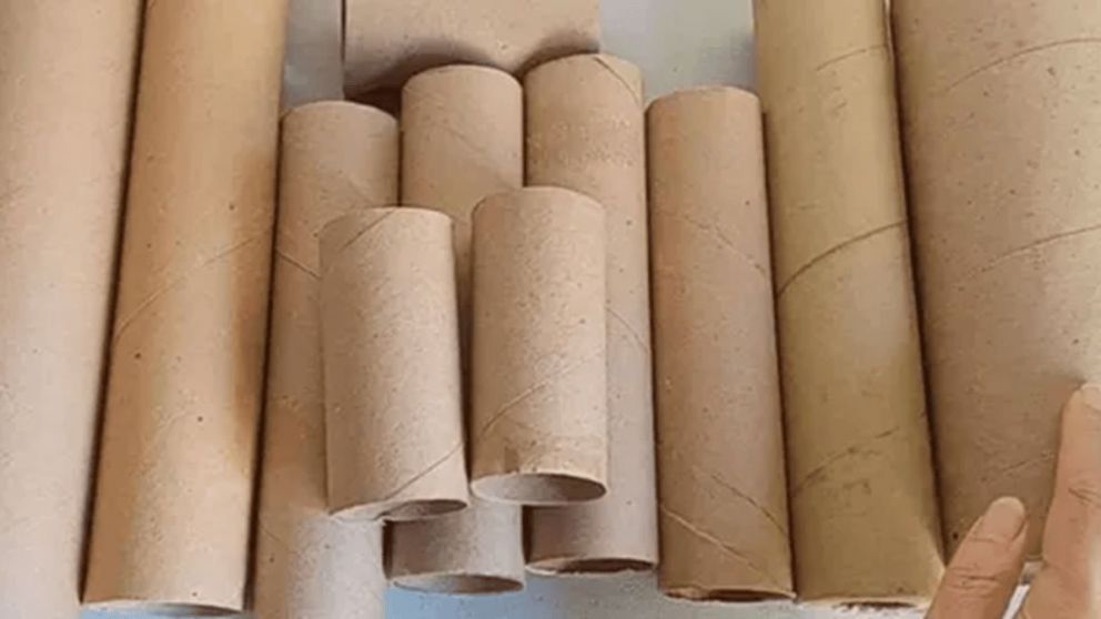 Cómo reciclar los cartones de rollos de papel en objetos útiles para el hogar