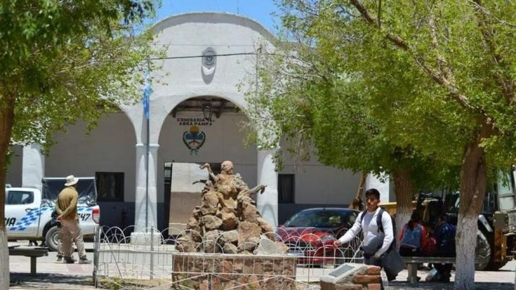 Seccional 16º de Abra Pampa (El Tribuno).