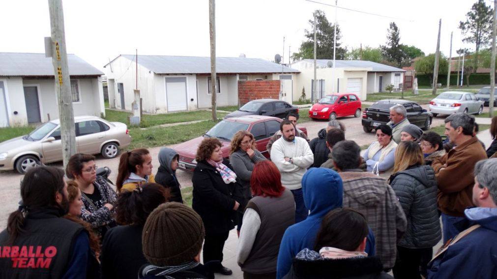 Los vecinos se reunieron en varias oportunidades para reclamar una solución (Cañuelas Ya)