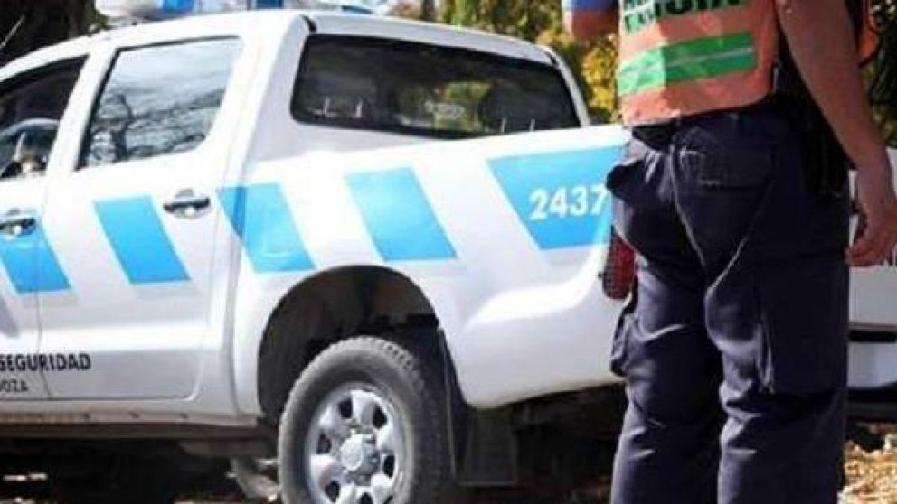 La policía busca al agresor sexual de dos ancianas mendocinas.