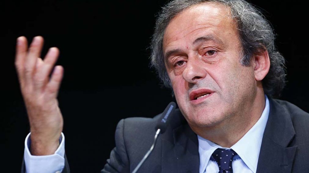 Michel Platini cargó contra la FIFA y los jueces.