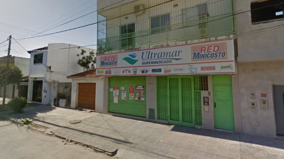 El supermercado donde ocurrió el crimen (Google Maps).