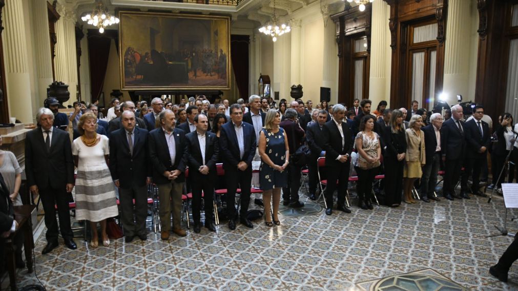 Participaron diputados y familiares de caídos en la guerra.