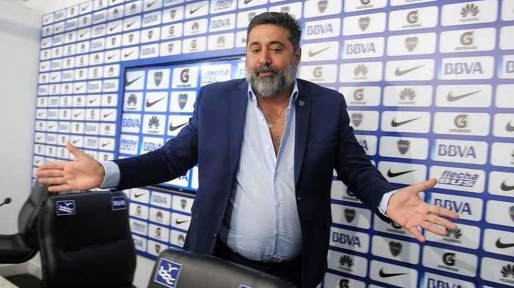 Angelici. Rodeado de escándalos.