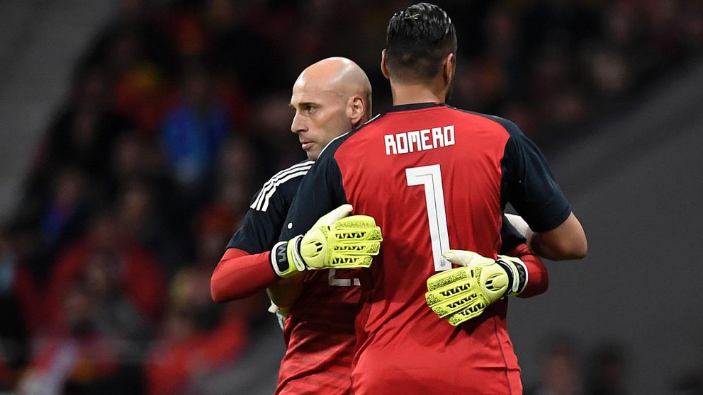 El "1" titular tuvo que salir del campo de juego (AFP).