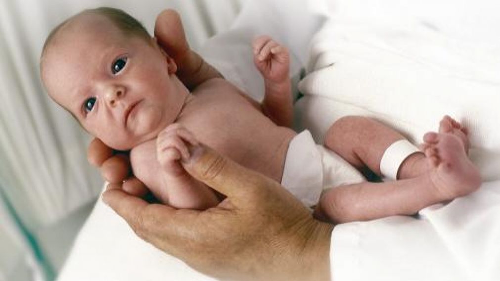 Buscan extender los periodos por maternidad y paternidad. (Imagen ilustrativa).