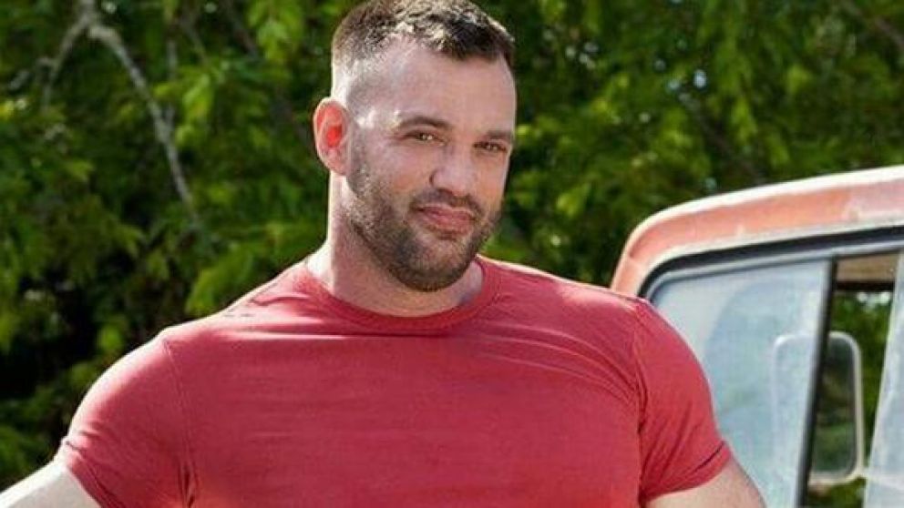 Alumnos descubren que su profesor de matemática es un actor porno