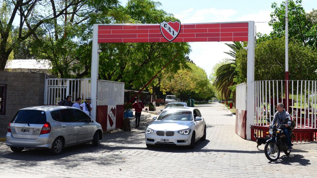 El club emiti� un comunicado sobre el esc�ndalo que involucra uno de sus juveniles. (Cr�nica-Adri�n Sacchero)