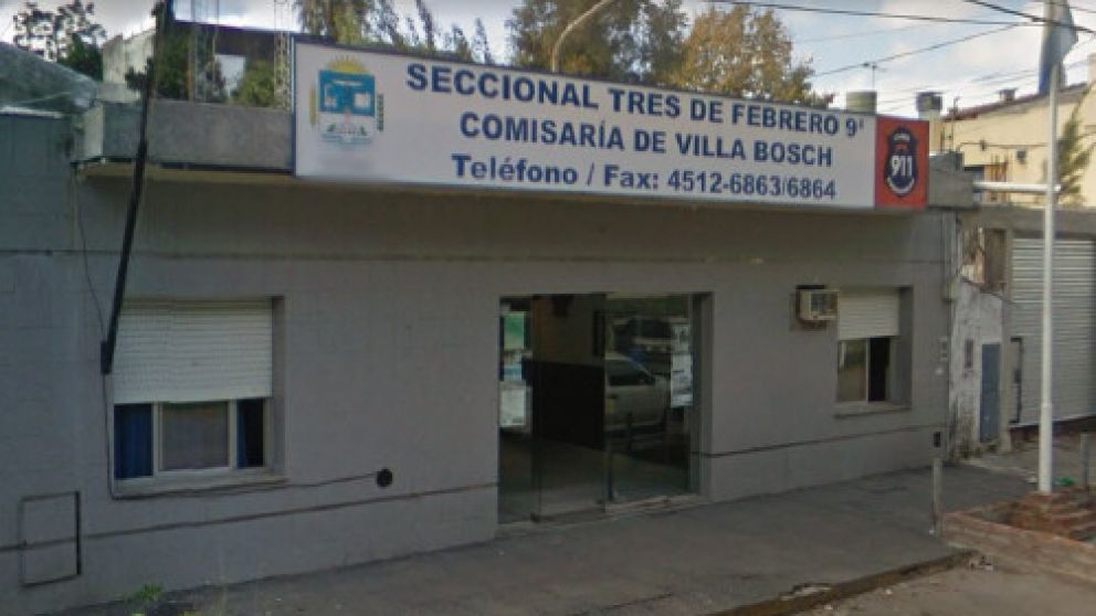 Pesquisas de esta comisaría buscan al grupo de asaltantes.