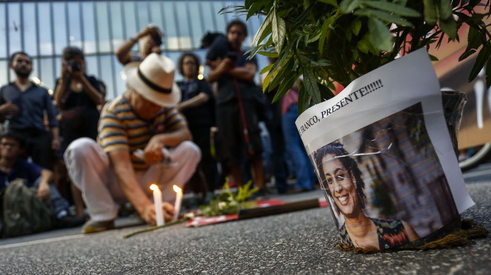Protesta multitudinaria por la muerte de la concejal. (AFP)