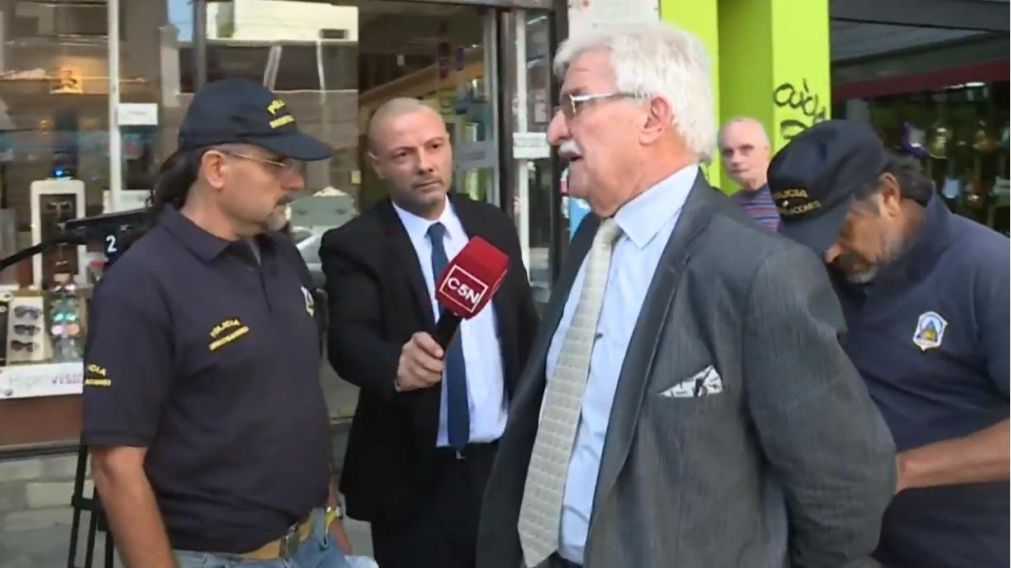 El momento de la detención de Rubén Carrazzone.