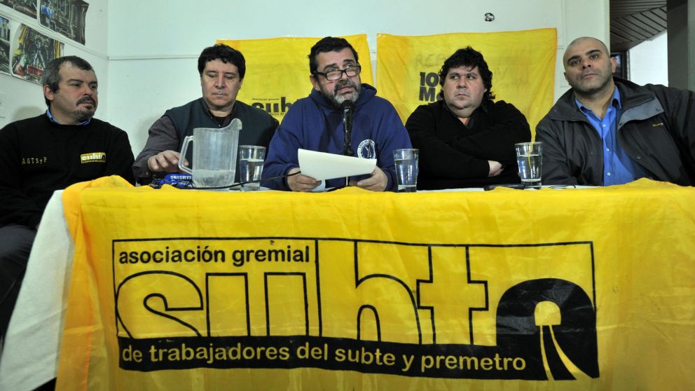 Los delegados brindaron hoy una conferencia de prensa.