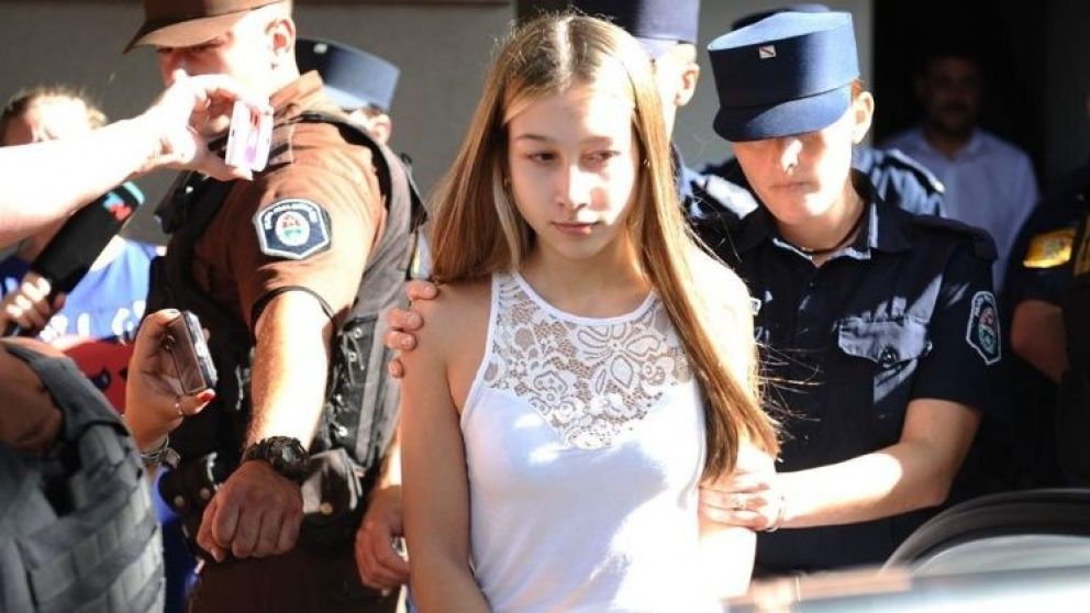 Mientras espera el juicio, Nahir Galarza se anot� en la facultad