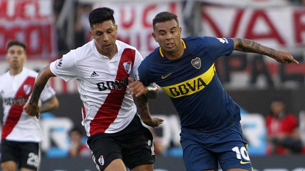 Pérez y Cardona. Fueron titulares en el último superclásico y volveán a verse las caras en Mendoza. (FotoBaires)