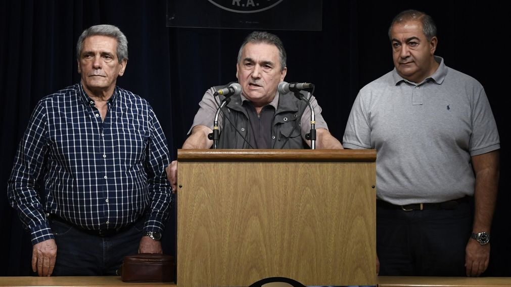 Acu�a, Schmid y Daer continuar�an, al menos, hasta abril.