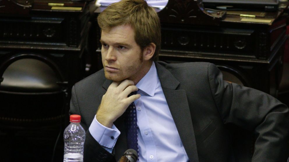 Nicolas Massot habló más de media hora sin saber que estaba al aire.