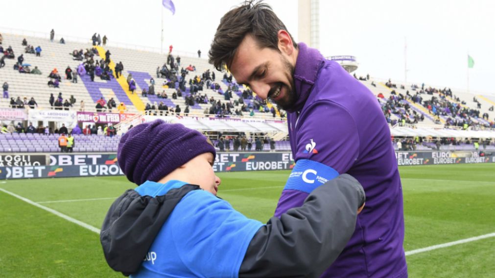 Confirmaron la causa de la muerte del capitán de Fiorentina
