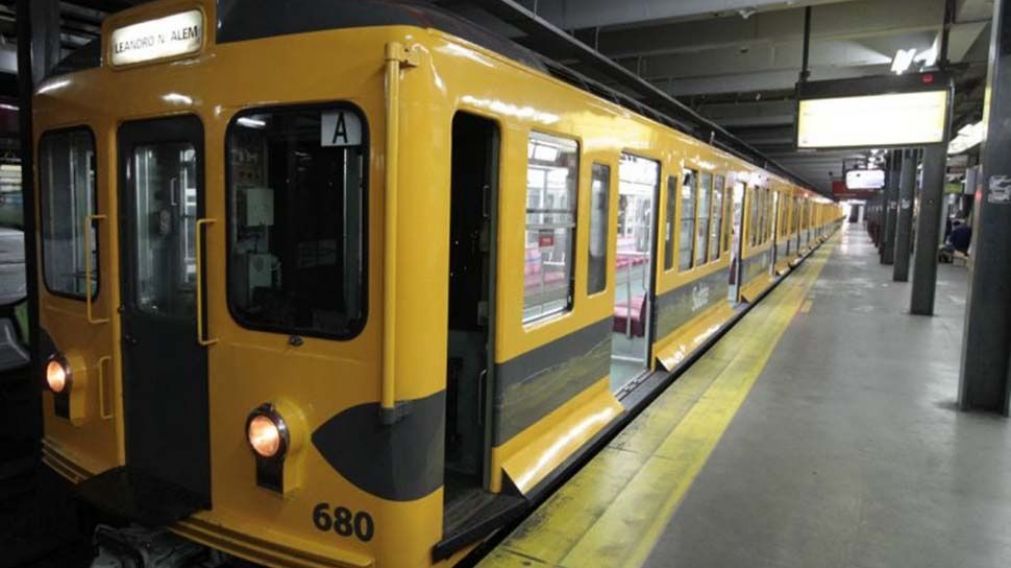 La línea B en pie de guerra ante Metrovías. (Archivo)