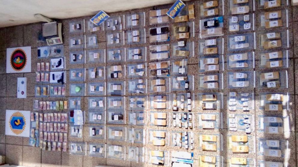 Cae banda narco en Mardel que escondía droga en autos