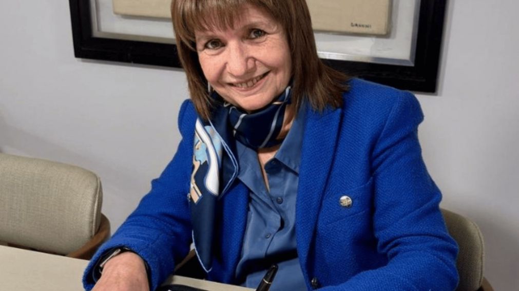 Patricia Bullrich será candidata a senadora por CABA de La Libertad Avanza.