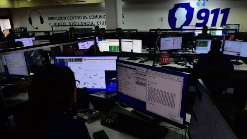 Una operadora del 911 le salvó la vida a un bebé.