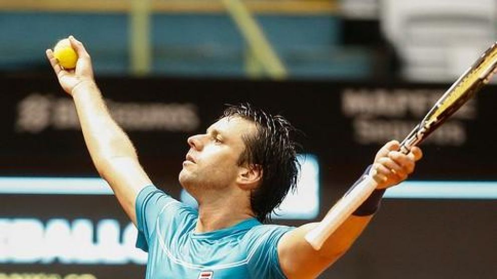 Zeballos, único argentino en carrera tras las eliminación de Mayer.