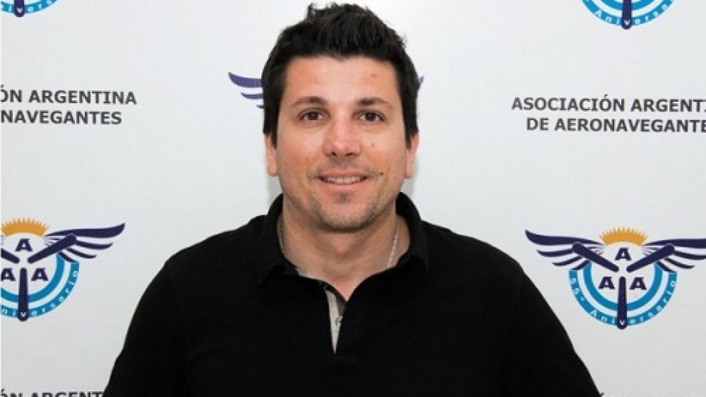 Juan Pablo Brey, de Aeronavegantes, feliz con el acuerdo.