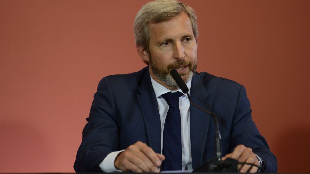 Frigerio destacó que la iniciativa busca terminar con el clientelismo.