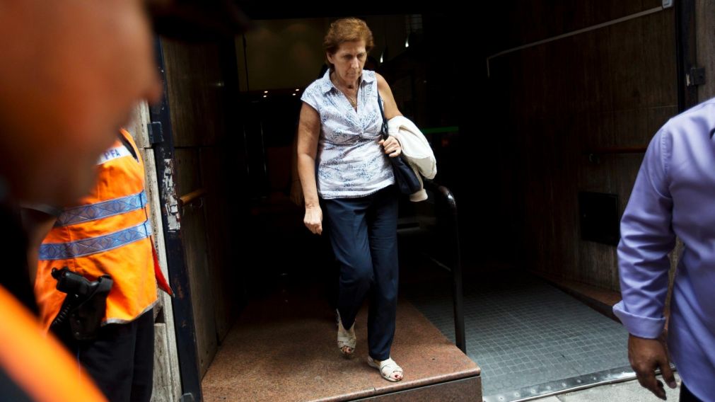 Sara Garfunkel pide que investiguen a Cristina.
