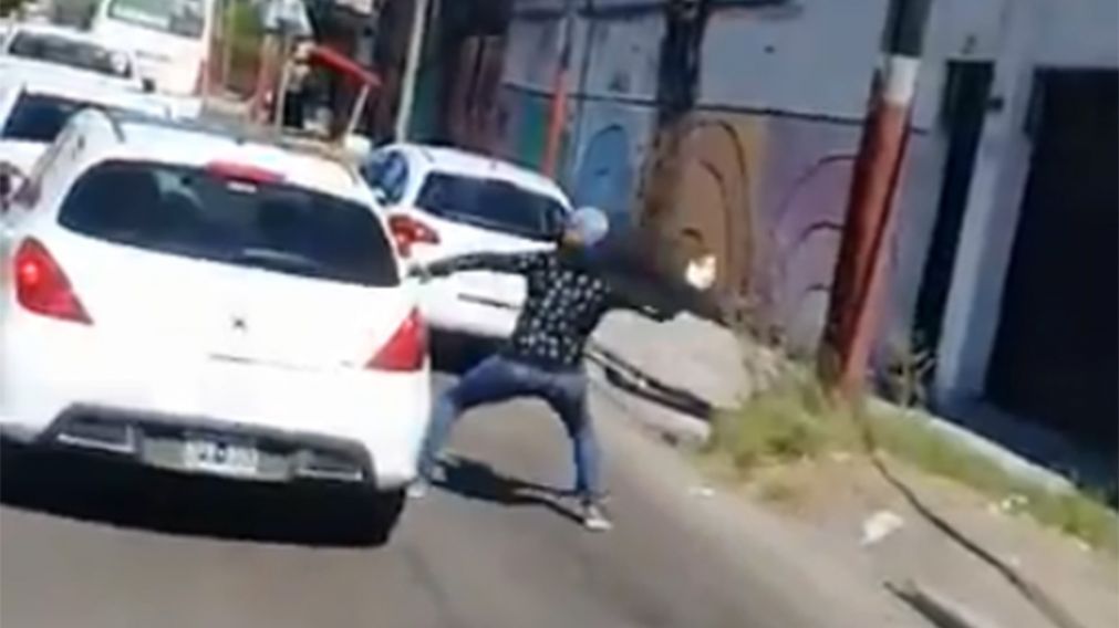 Así quedó registrado el violento robo en Gerli. (Captura de video)