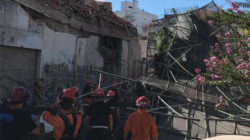 Así quedó la propiedad derrumbada. (Prensa Ministerio de Seguridad de la Ciudad)