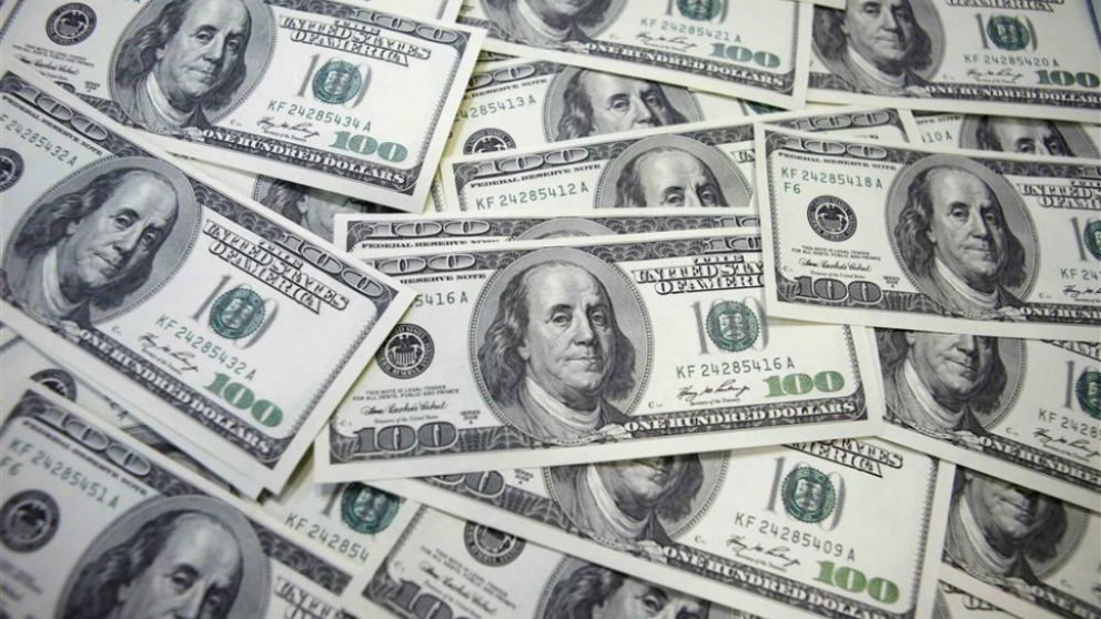 El dólar, por las nubes, marcó un nuevo récord