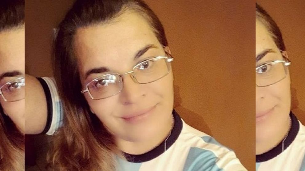 La joven extorsionada dio de baja a sus redes sociales tras el pedido de sexo