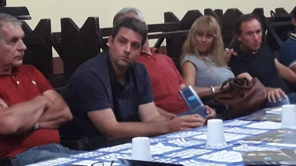 Calleri dej� sus conceptos en Quilmes. (gentileza FMQ)