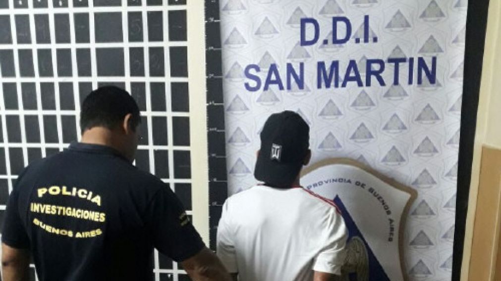 Este es el individuo que fue apresado por los investigadores.