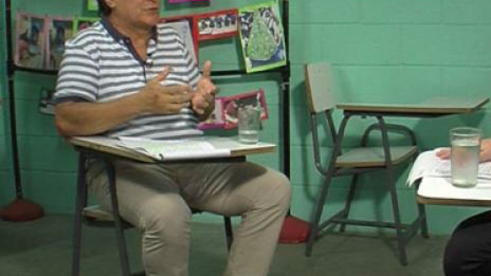 Detenido en Ezeiza, habló de su situación y criticó a Macri.