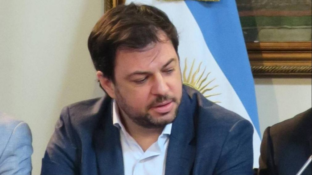 El segundo de De Andreis dejó el cargo.