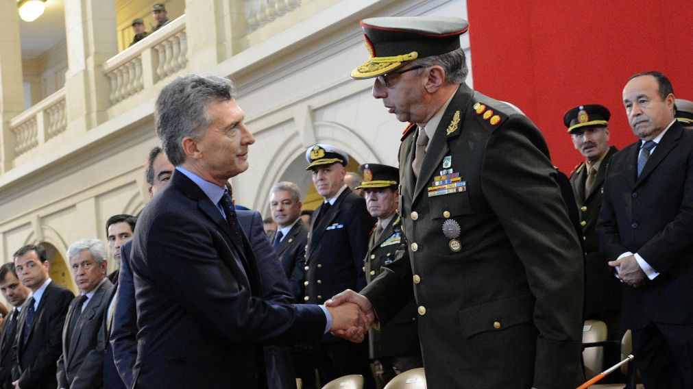 Macri relev� al jefe del Ej�rcito y design� a Claudio Pasqualini