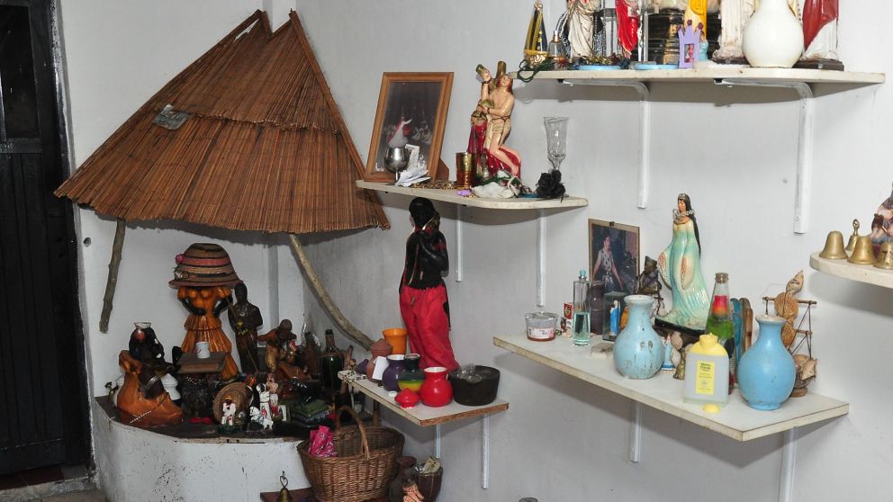 Templo umbanda, centro de operaciones narco