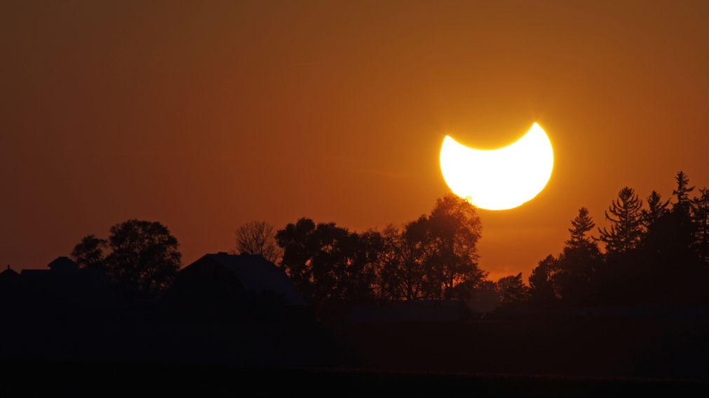 El eclipse de Sol se considera energéticamente óptimo para el inicio de actividades.