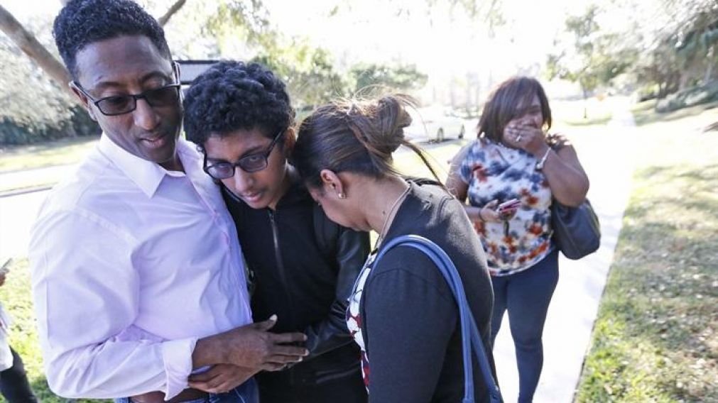 El ex compañero de los alumnos se cobró la vida de al menos 17 personas.