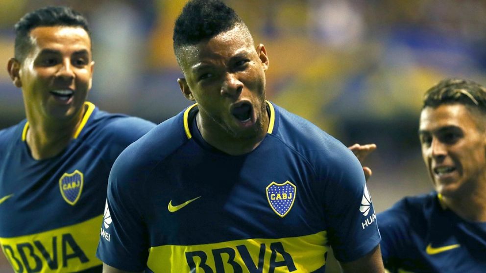 Con su gol, Frank Fabra dejó puntero a Boca. (FotoBaires)