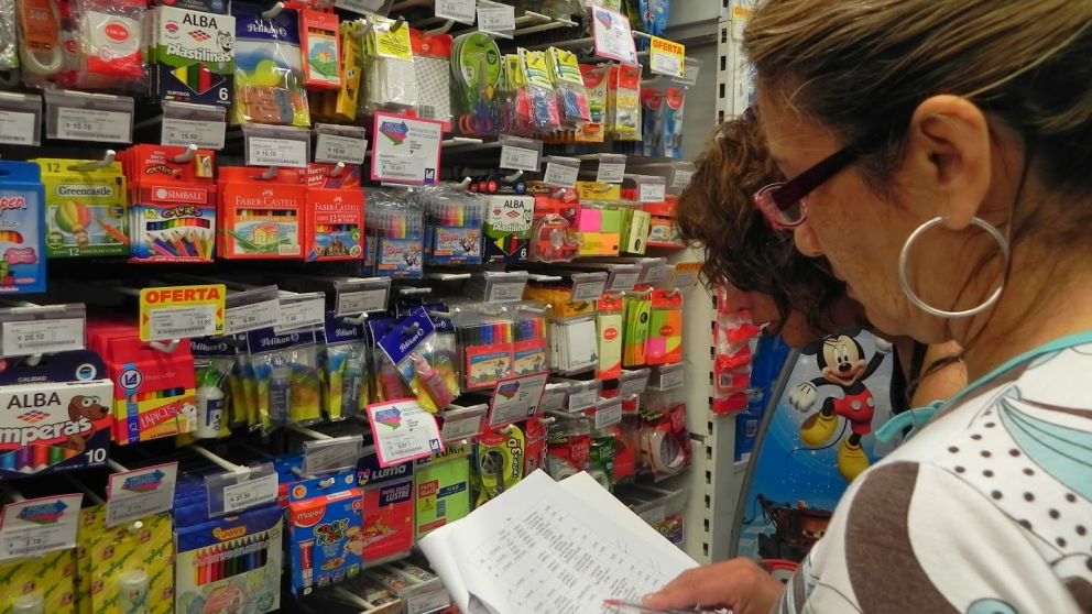 Lista en mano, habrá que recorrer negocios buscando precio.